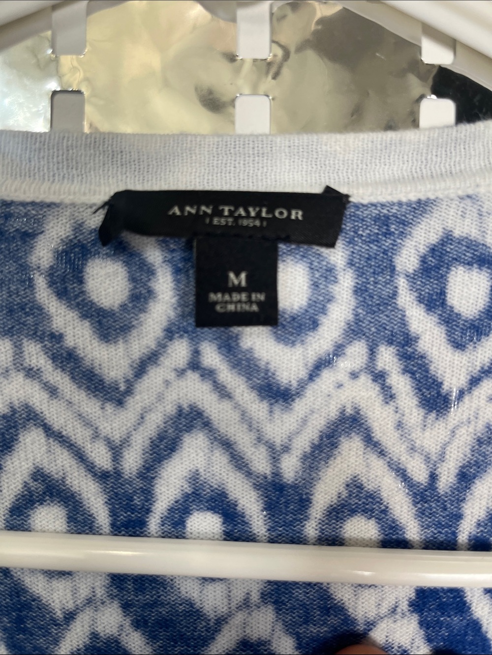Ann Taylor Blue and White Patterned V-Neck Cardigan - Picture 2 of 4